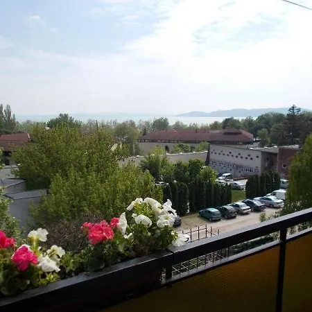 Apartment Liliom Balatonfured